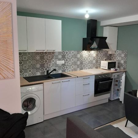 Appartement Proche Gare Saint-Brieuc Exteriör bild