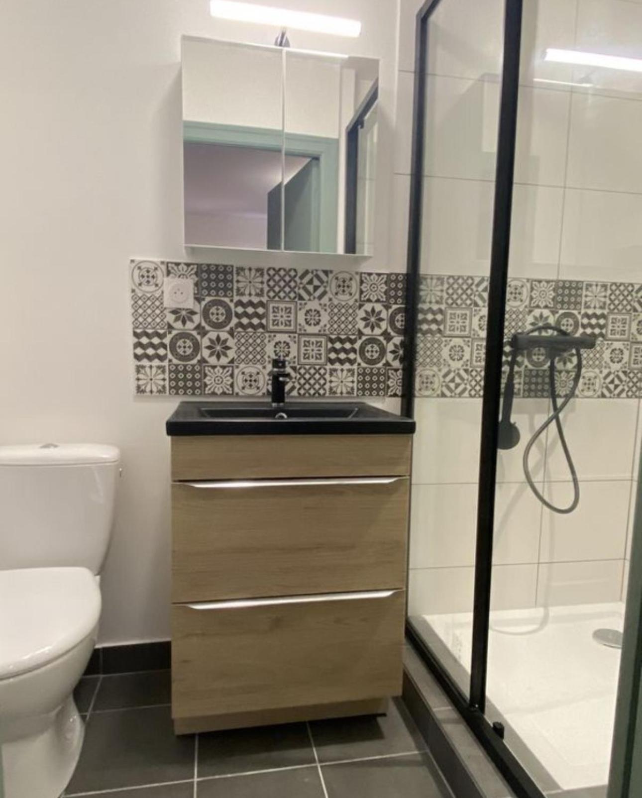 Appartement Proche Gare Saint-Brieuc Exteriör bild